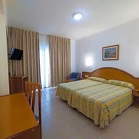 Готель Marina Playa De Palma